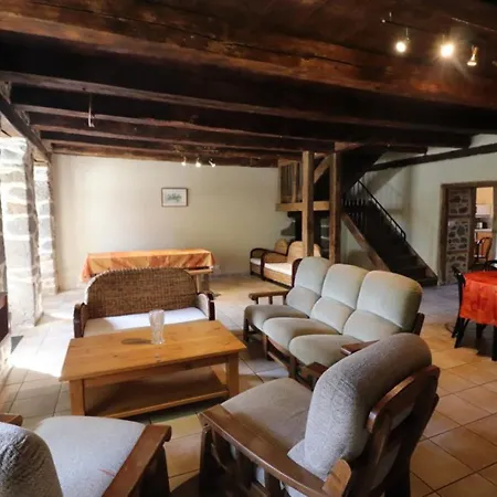 Dom wakacyjny Maison De Caractere Avec Jardin, Proche Volcans, Chateaux Et Activites Nautiques - Fr-1-742-495 *